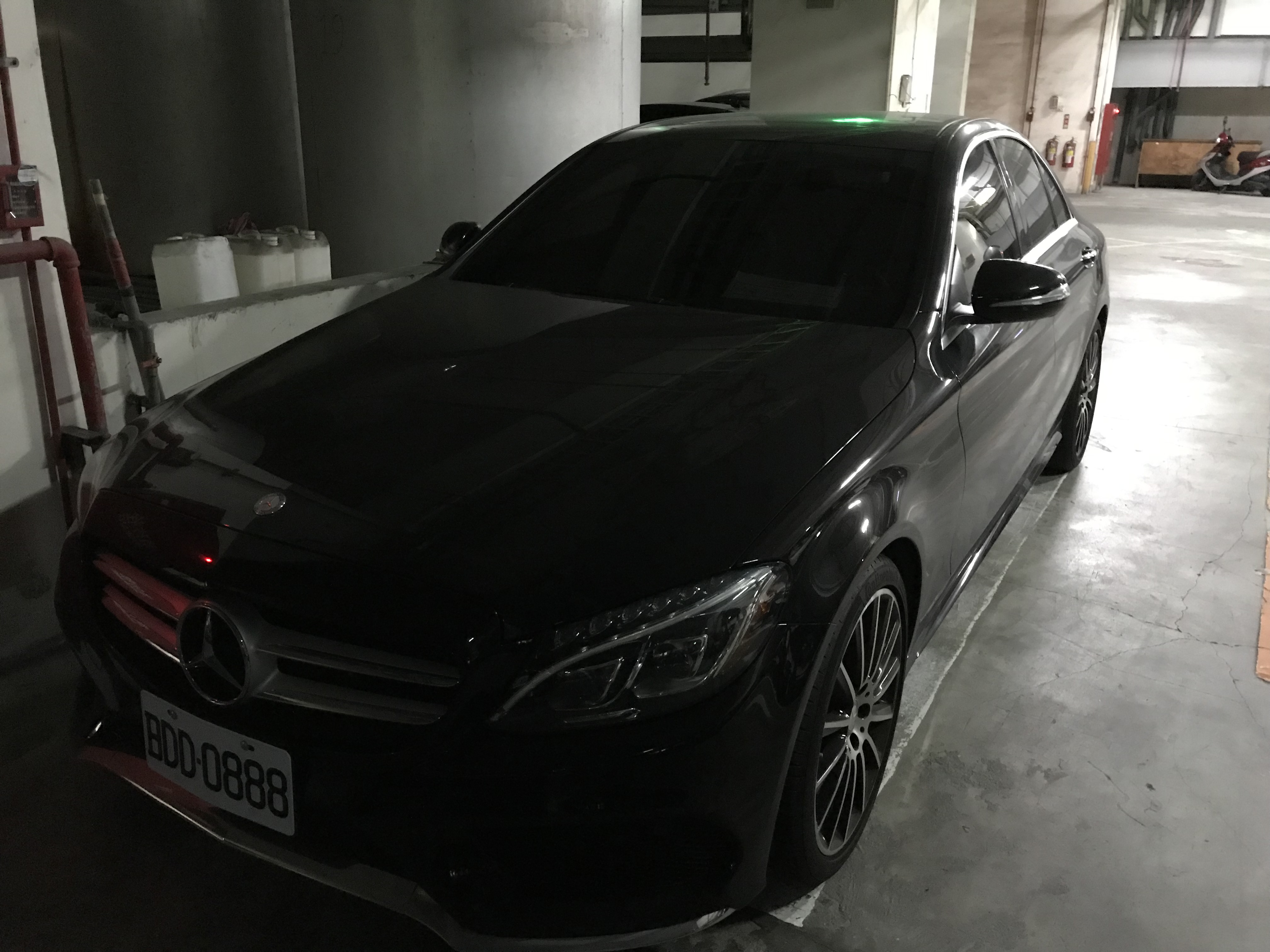 BENZ汽車相片