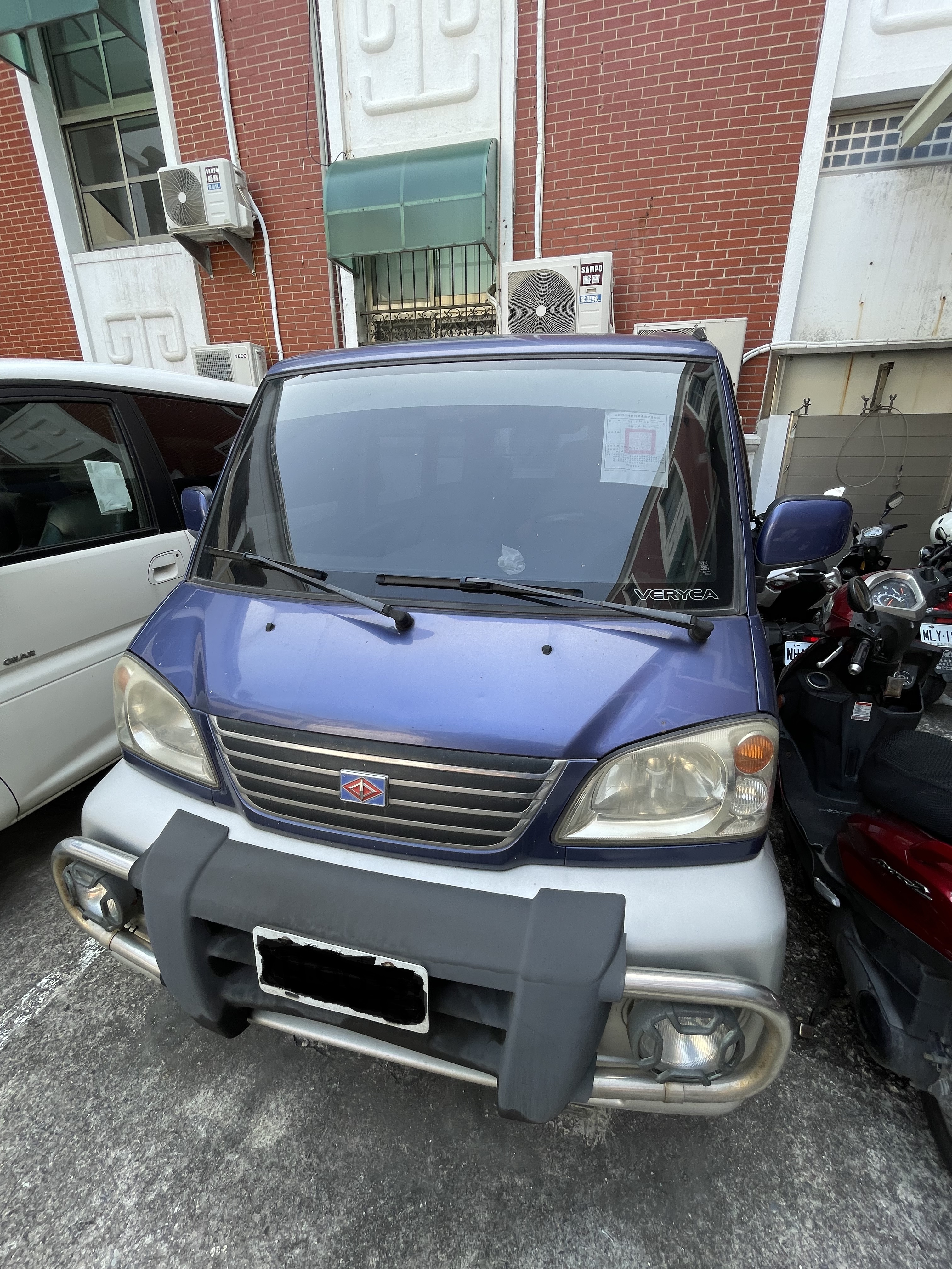 (臺南分署110503法拍會相片-1汽車
