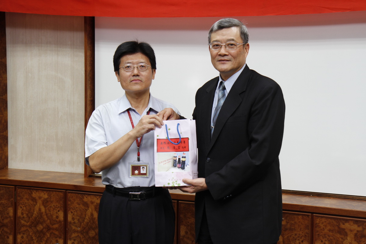 法務部行政執行署張署長清雲訪視本分署 3