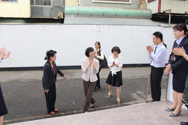 1021122法務部羅部長訪視本分署 照片1